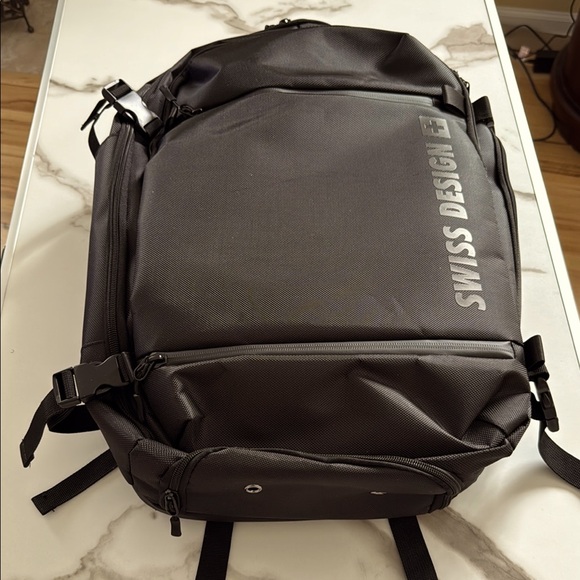 NEW* Men's Swiss Design Black Travel Backpack.  7 seperate storage compartments. - Picture 4 of 17